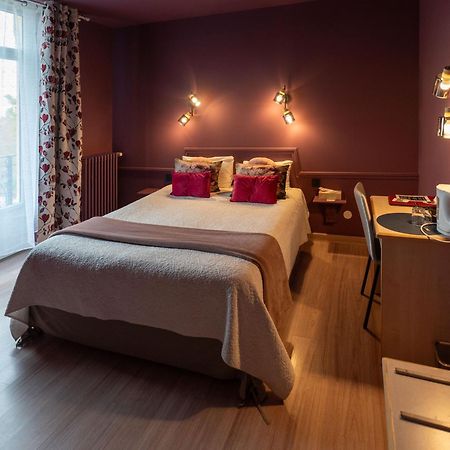 Hotel Des Dauphins Bourgoin-Jallieu 외부 사진