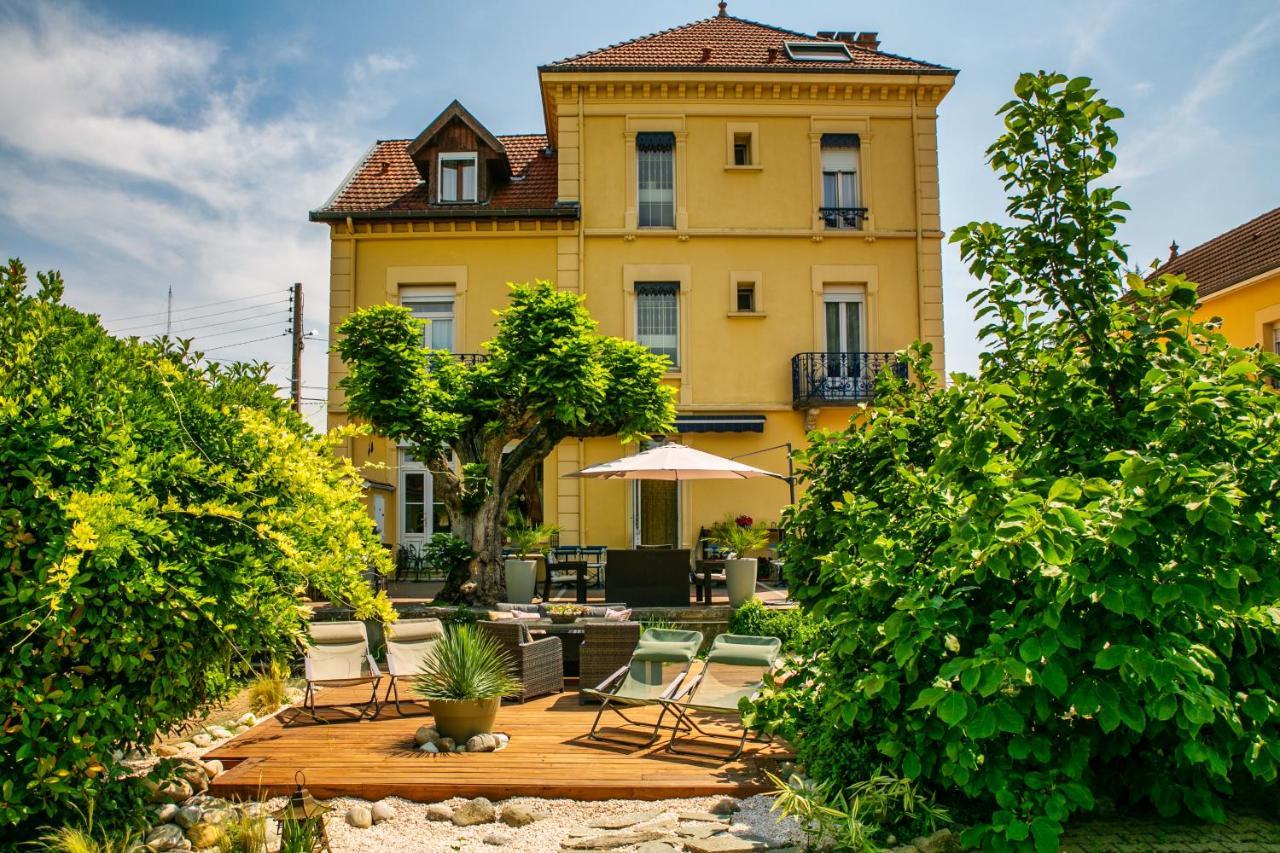 Hotel Des Dauphins Bourgoin-Jallieu 외부 사진