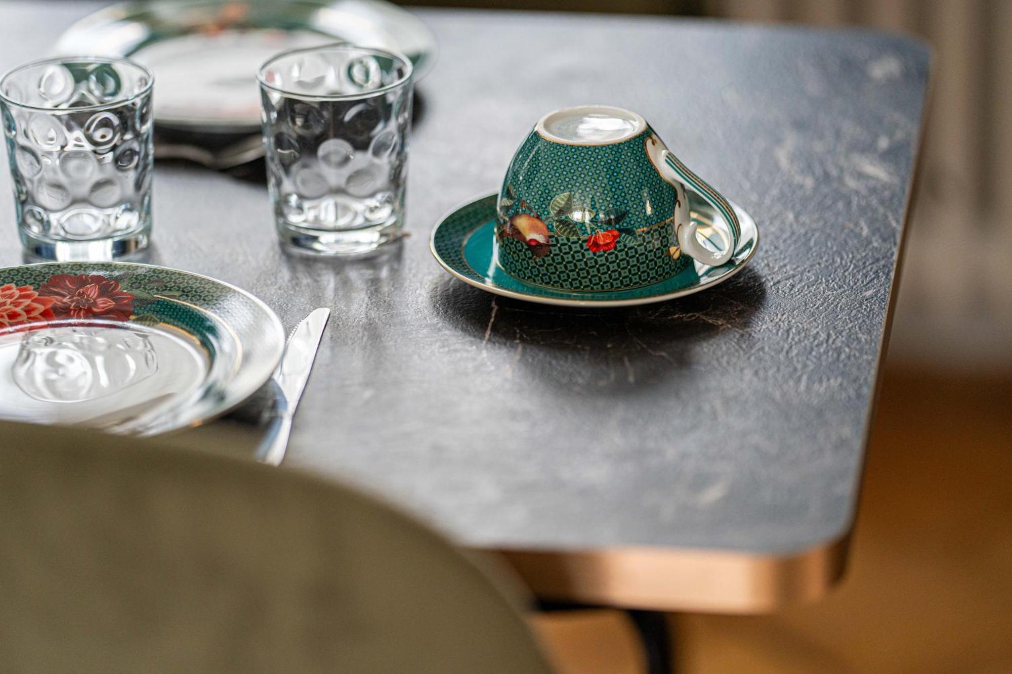 Hotel Des Dauphins Bourgoin-Jallieu 외부 사진