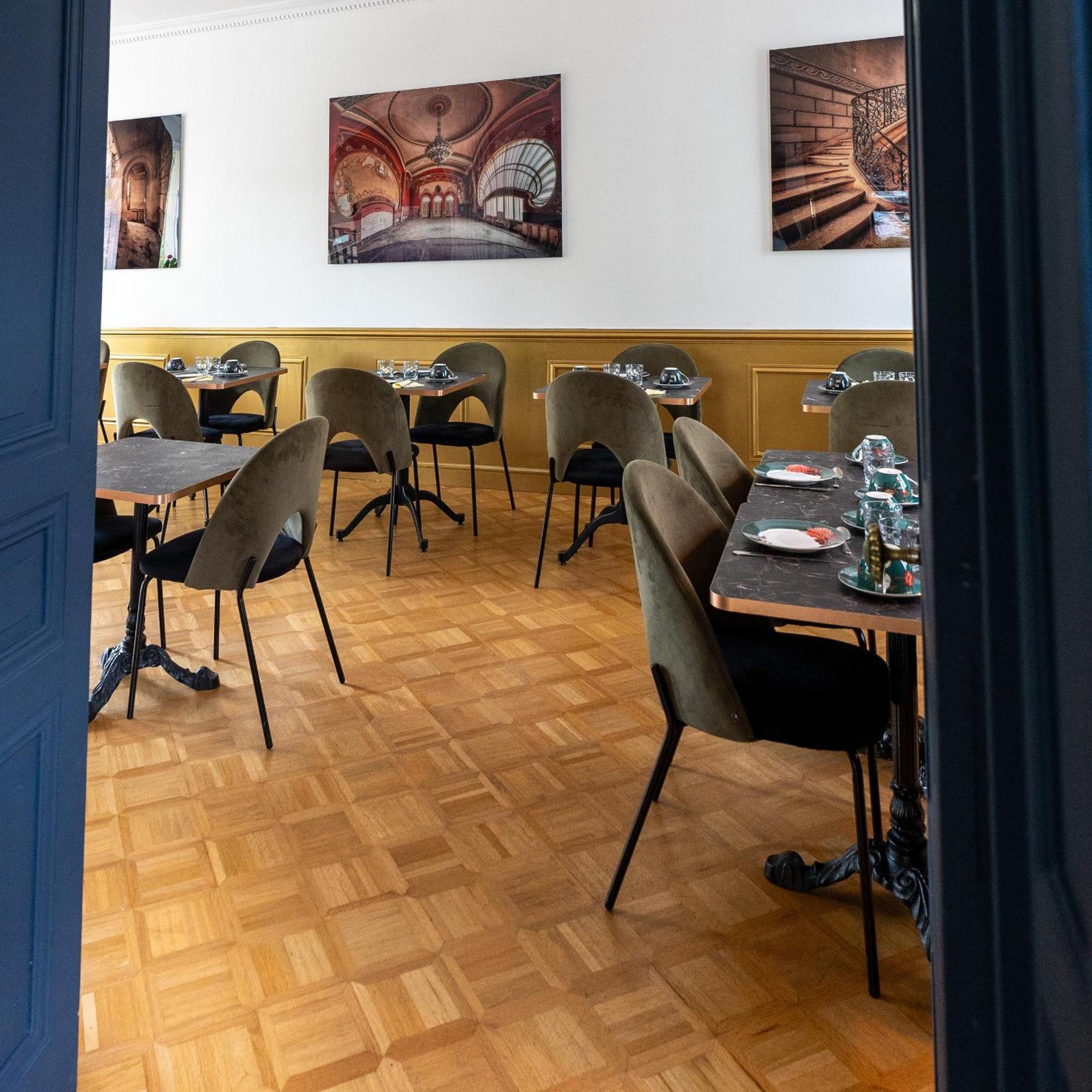 Hotel Des Dauphins Bourgoin-Jallieu 외부 사진